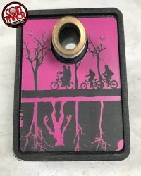 STRANGER THINGS SHOOTER PLATE