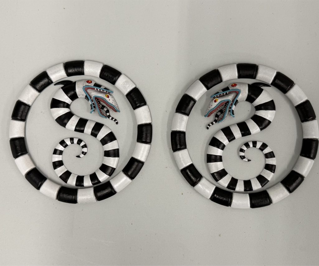 ZEBRA STRIPED SNAKES WITH SPEAKER RINGS